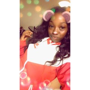 Meet your Posher, Jada